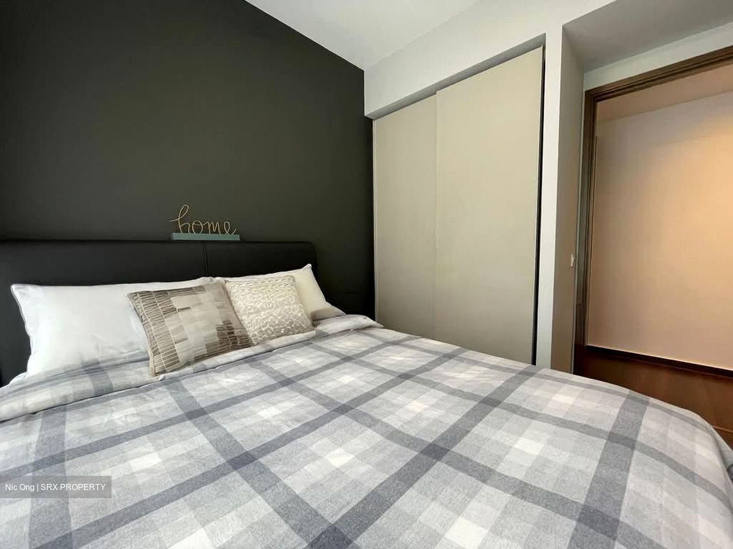 Ecopolitan (D19), Condominium #557872751